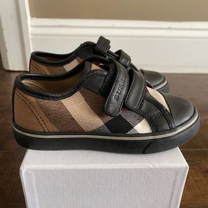 Burberry kids sneakers